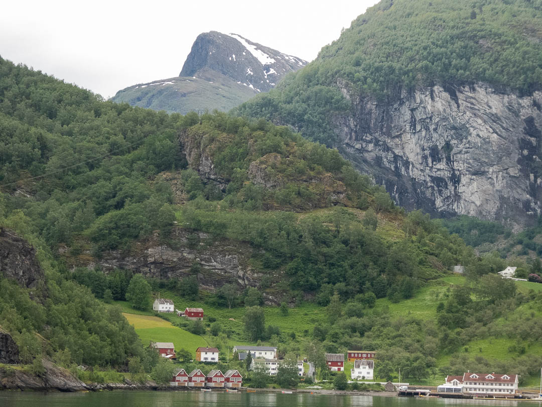Houses-Naerøyfjord-in-Bakka-Norway